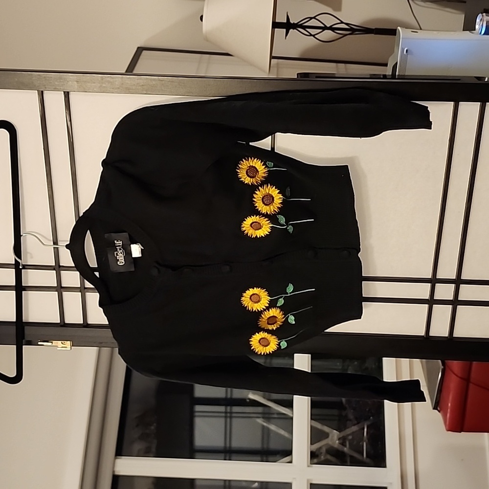 Black Sunflower Embroidered Cardigan